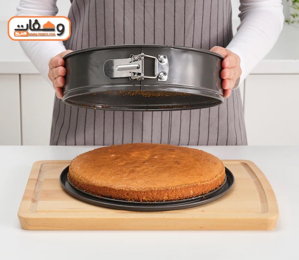 طريقة عمل الكيك واخراجها من الفرن