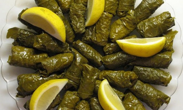 طريقة عمل محشي ورق عنب
