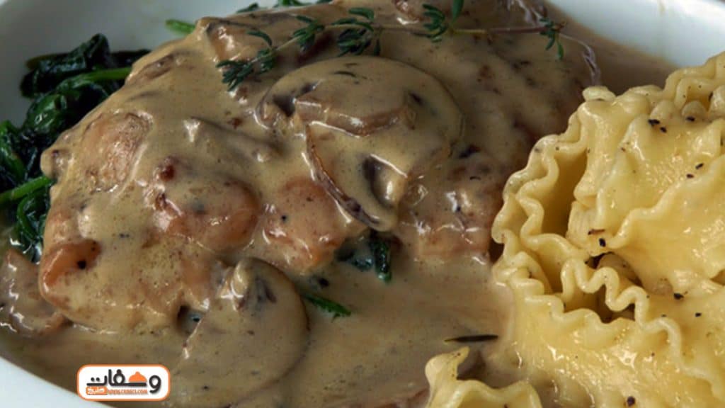 طريقة عمل شوربة الدجاج بالكريمة