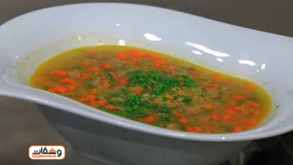 طريقة عمل شوربة الفريك بالدجاج