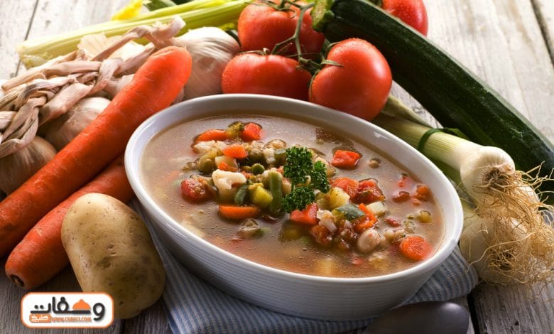 طريقه شوربه الخضار بـ 6 طرق سهله