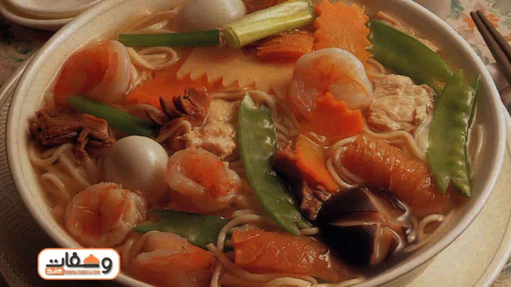 طريقة عمل شوربة فواكه البحر مع الشيف شربيني