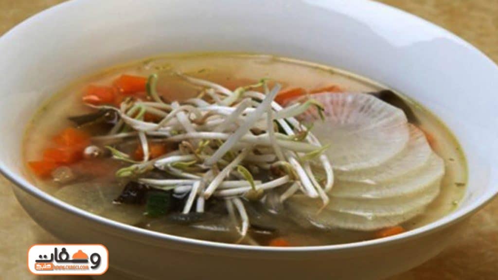 طريقة عمل شوربة الميزو علي الطريقة اليابانية