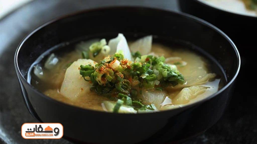 طريقة عمل شوربة الميزو في المنزل