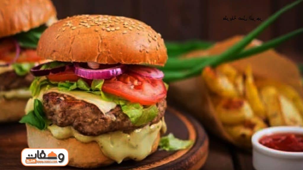 طريقة عمل الهمبرجر باللحمه المفرومة