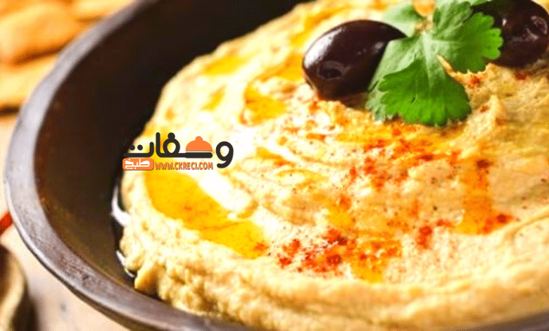 حمص بالطحينة